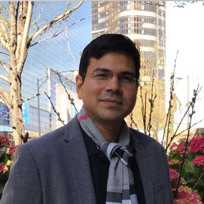 Dr. Kunal Kapoor